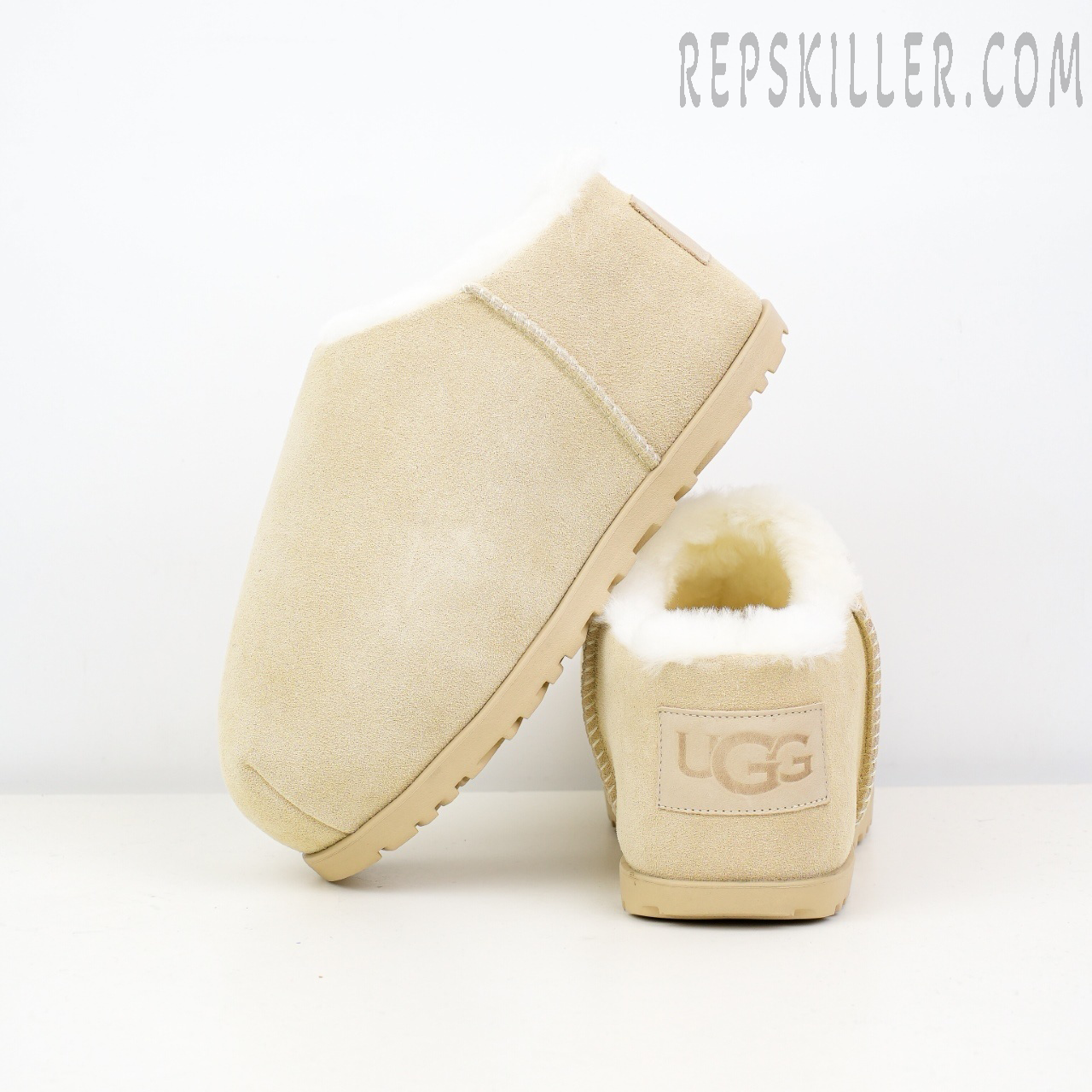 Wmns Pumped Slide Beige