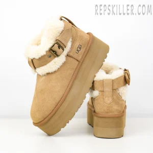 Wmns Ultra Mini Belted Roller Boots