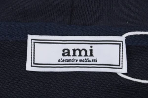 Ami Paris Heart Logo Embroidered Zip-Up Hoodie15.jpeg