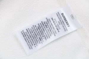 BBry Logo Print Crewneck Sweatshirt White Wash label