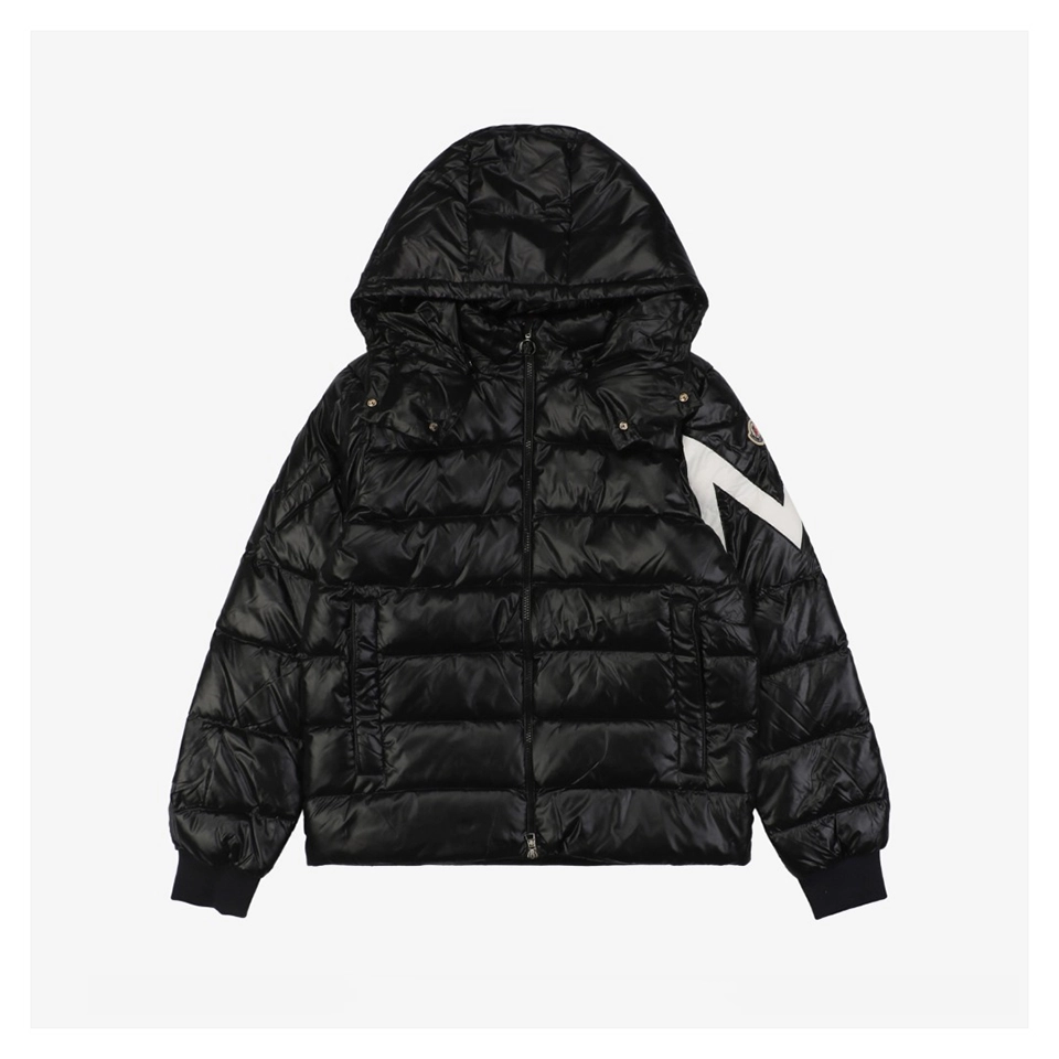 Moncler Chevron-Stripe Detachable Hood Down Jacket