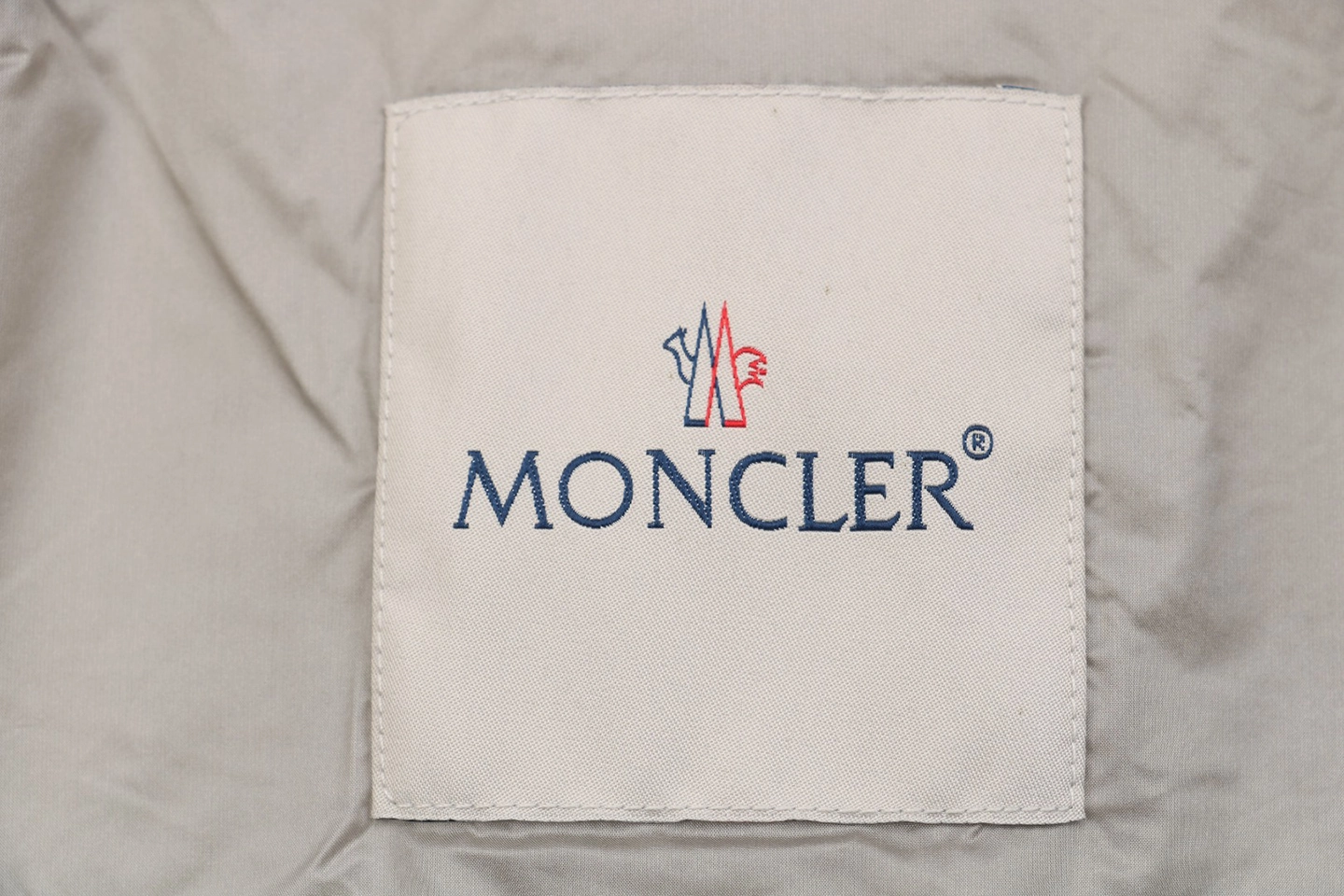 Moncler RAXXY 3D Quilted Down Vest Grey Brand label