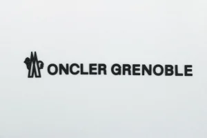 Mxxcler Rooster Logo Rubber-Print Shirt White Front Print