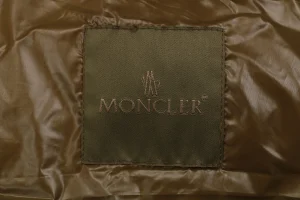 Mxxcler Lipsi Down Vest Black Brand label