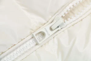 Mxxcler Petra Short Down Jacket White Zipper puller