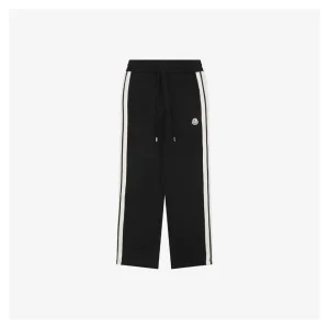 Mxxcler Side Stripe Sweatpants Black Front view