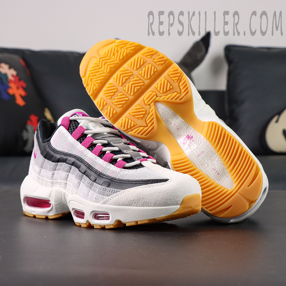 Sole view of Nike SB x Air Max 95 “Cactus Flower” featuring gum rubber outsole contrasting with visible Air cushioning.