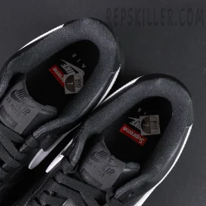 Top view of Supreme x Nike Air Force 1 Low SP ‘Box Logo - Black White’ showing Supreme and Nike Air co-branded insoles