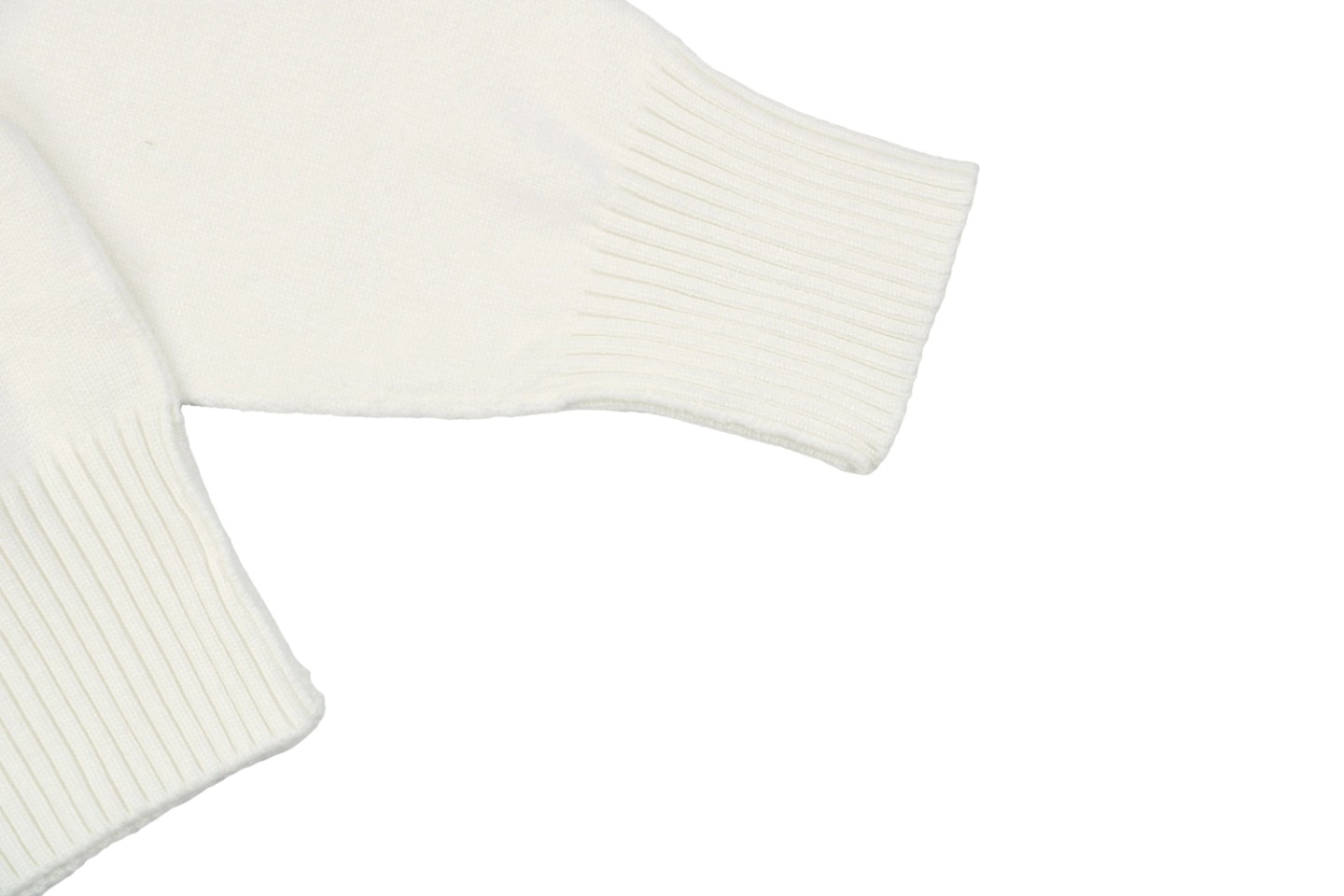 Ami De Cœur Oversized Heart Logo Crewneck Sweater White Cuff