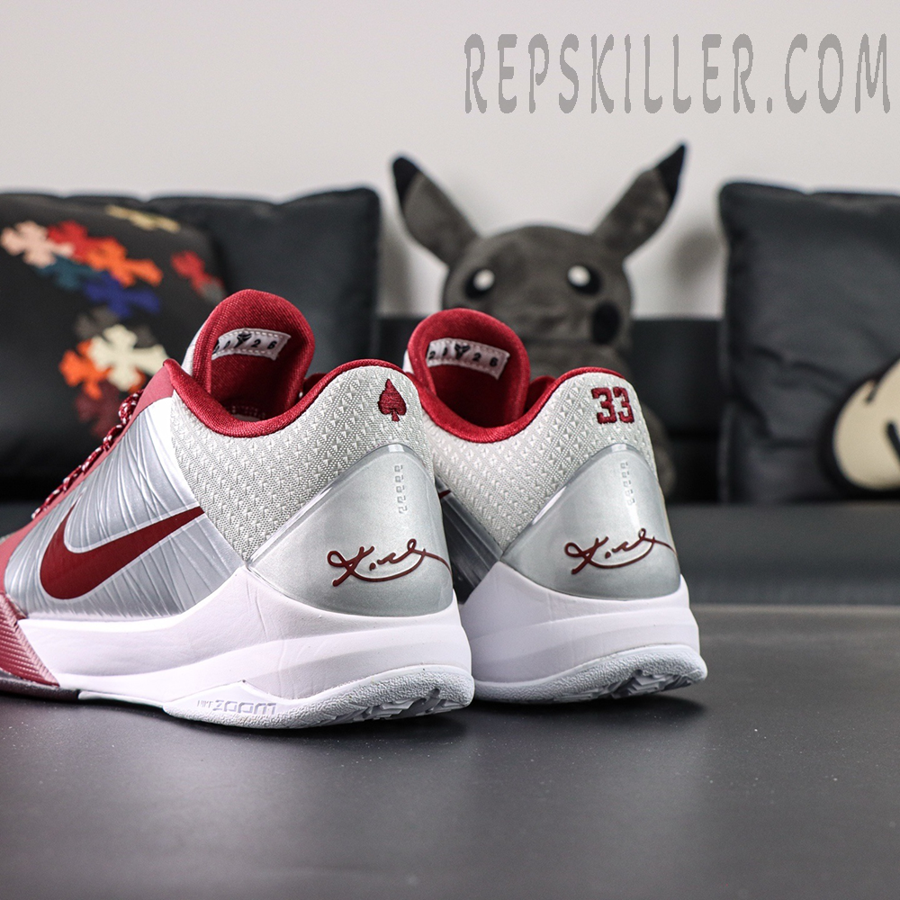 Back view of Kobe 5 Protro ‘Lower Merion Aces’ showing heel logos, number 33 embroidery and signature.