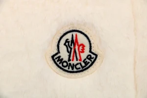 Mxxcler Arques Teddy Down Vest Brand label