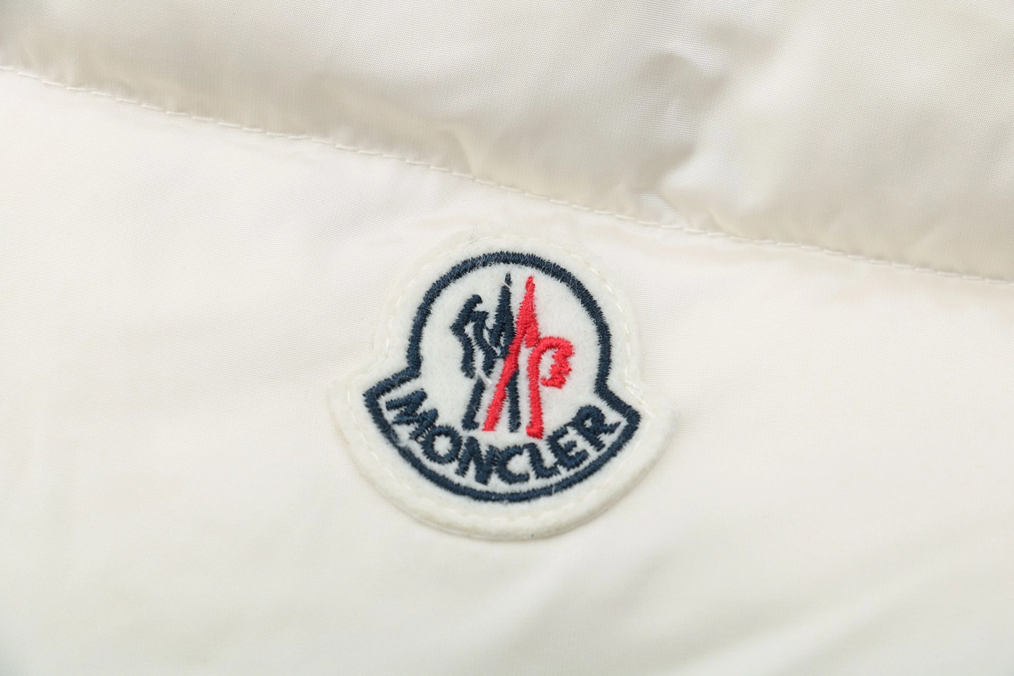 Mxxcler Avoce Cinched-Waist Hooded Down Jacket #MX-006 White Brand label