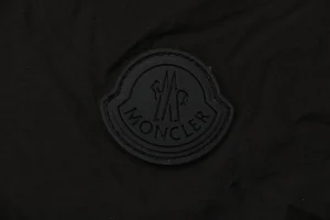 Mxxcler Fusain Short Down Puffer Jacket Black Brand label