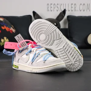 Off-White x Nike Dunk Low Lot 38 of 50 outsole and upper details with blue secondary lacing