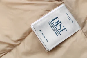 Mxxcler Dual-Zip Side Pocket Hooded Down Jacket Beige Wash label