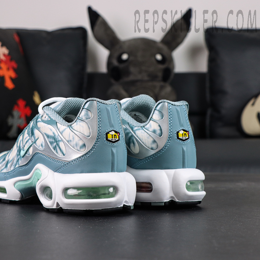 Nike Air Max Plus Palm Pack Waterway rear angled view with visible Air cushioning