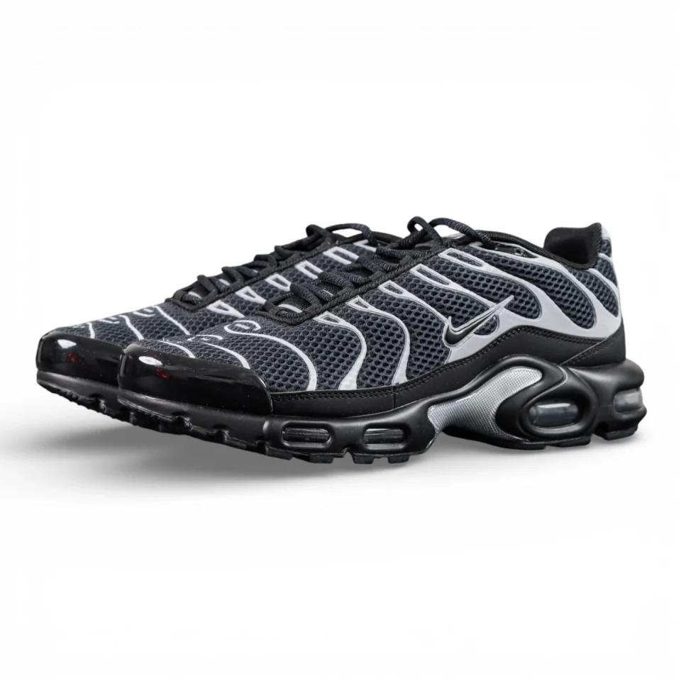 Air Max Plus Premium 'Black Metallic Silver'