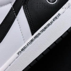 Fragment Design x Union LA x Jordan 1 Retro High OG SP 'White Black'10.jpg