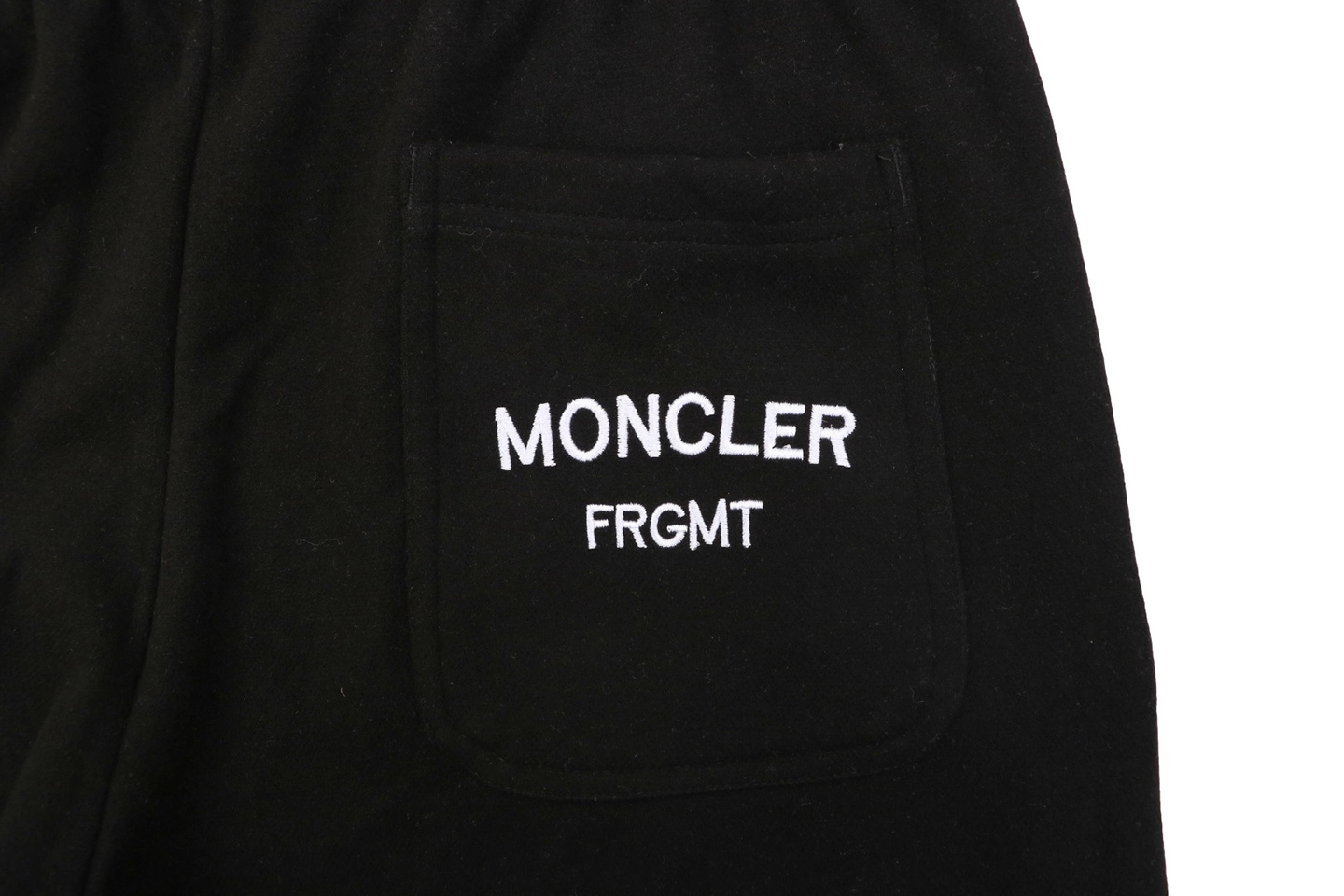Moncler Logo Drawstring Wool-Blend Tapered Pants Black Brand