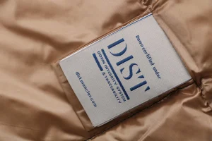 Moncler Parana Short Hooded Down Jacket Wash label