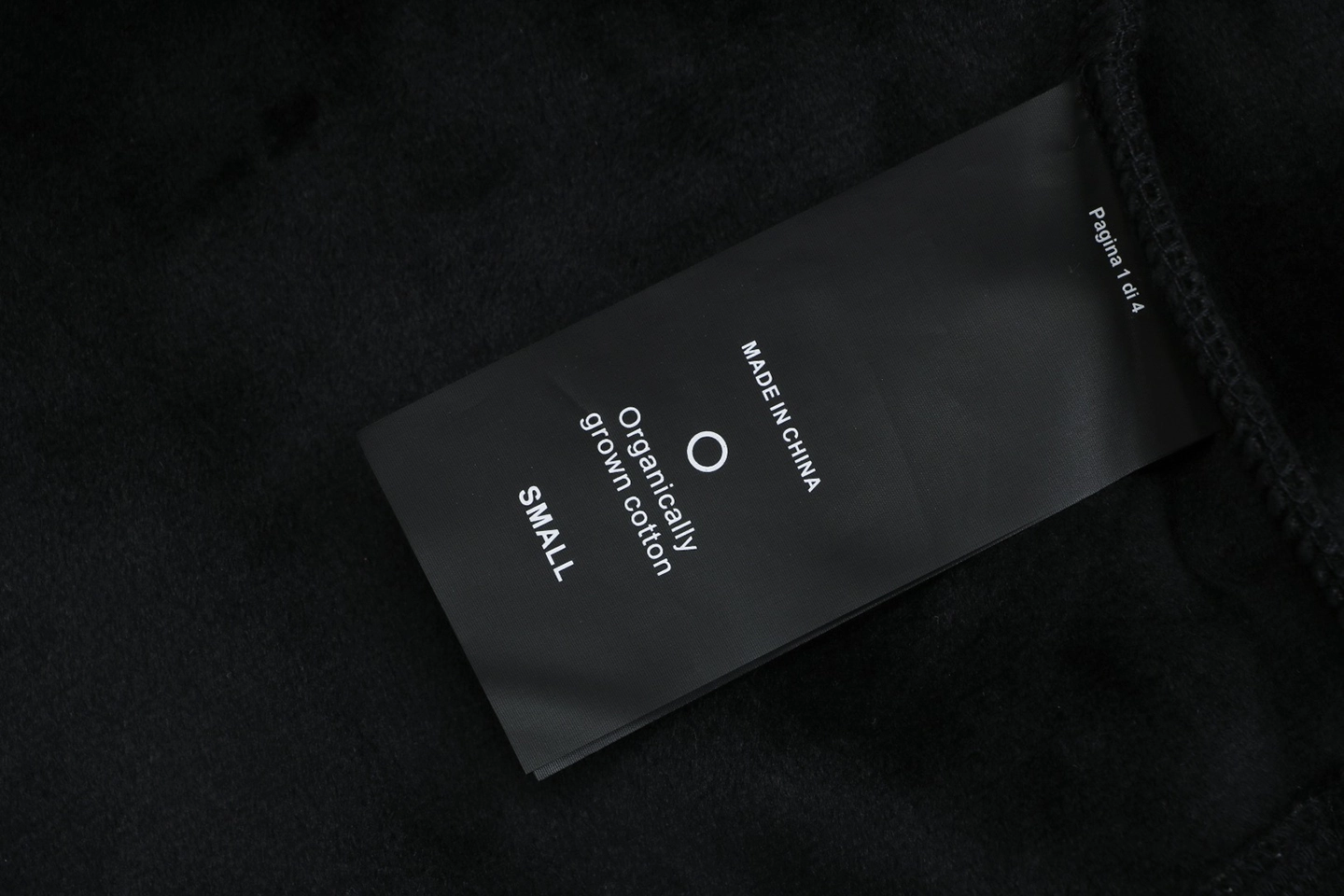 Moncler Small Logo Crewneck Sweatshirt Black Wash label