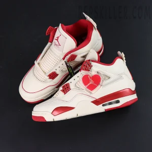 Air Jordan 4 Retro 'Valentine's Day'3.jpg