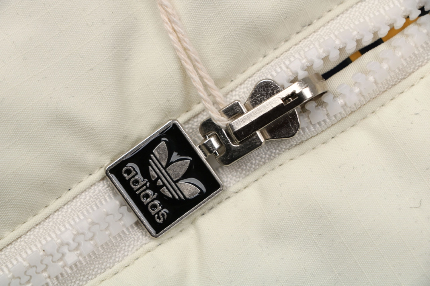 Adidas Originals Reversible Padded Jacket8.jpg