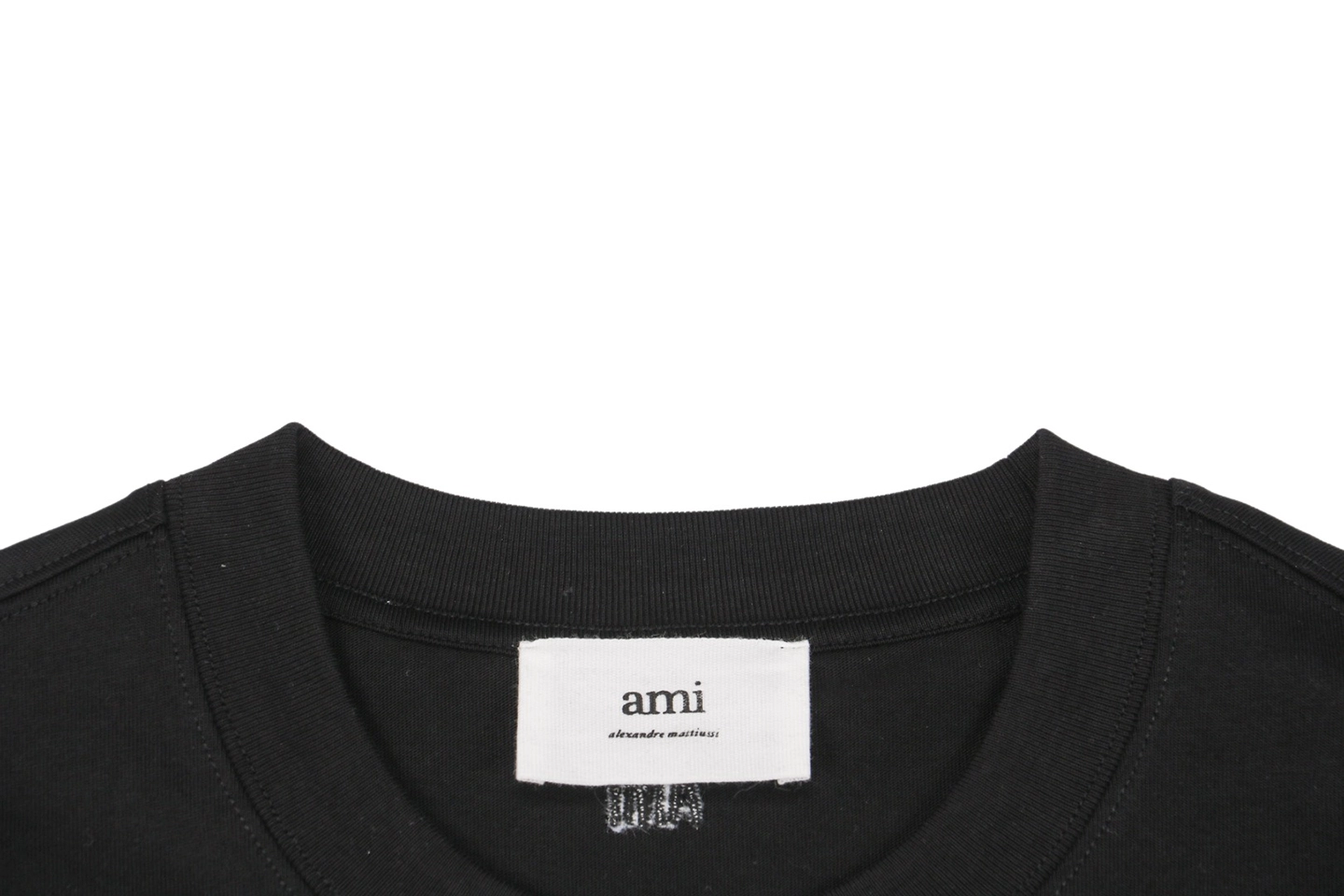Ami Paris Ami de Cœur Embroidered T-Shirt Black Collar