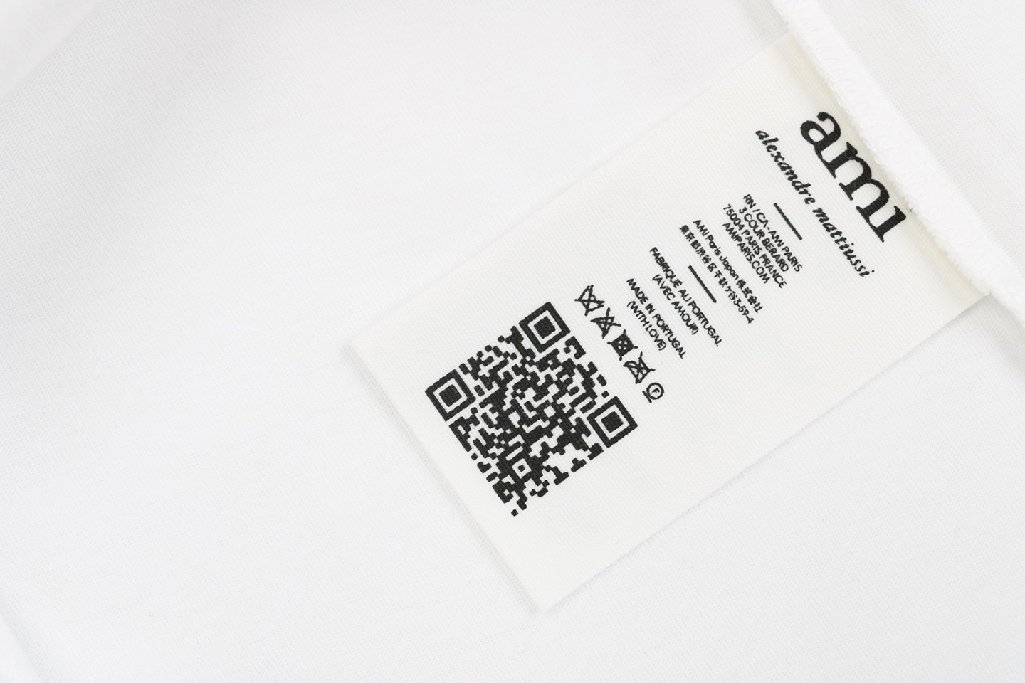 Ami Paris Ami de Cœur Embroidered T-Shirt White Wash label