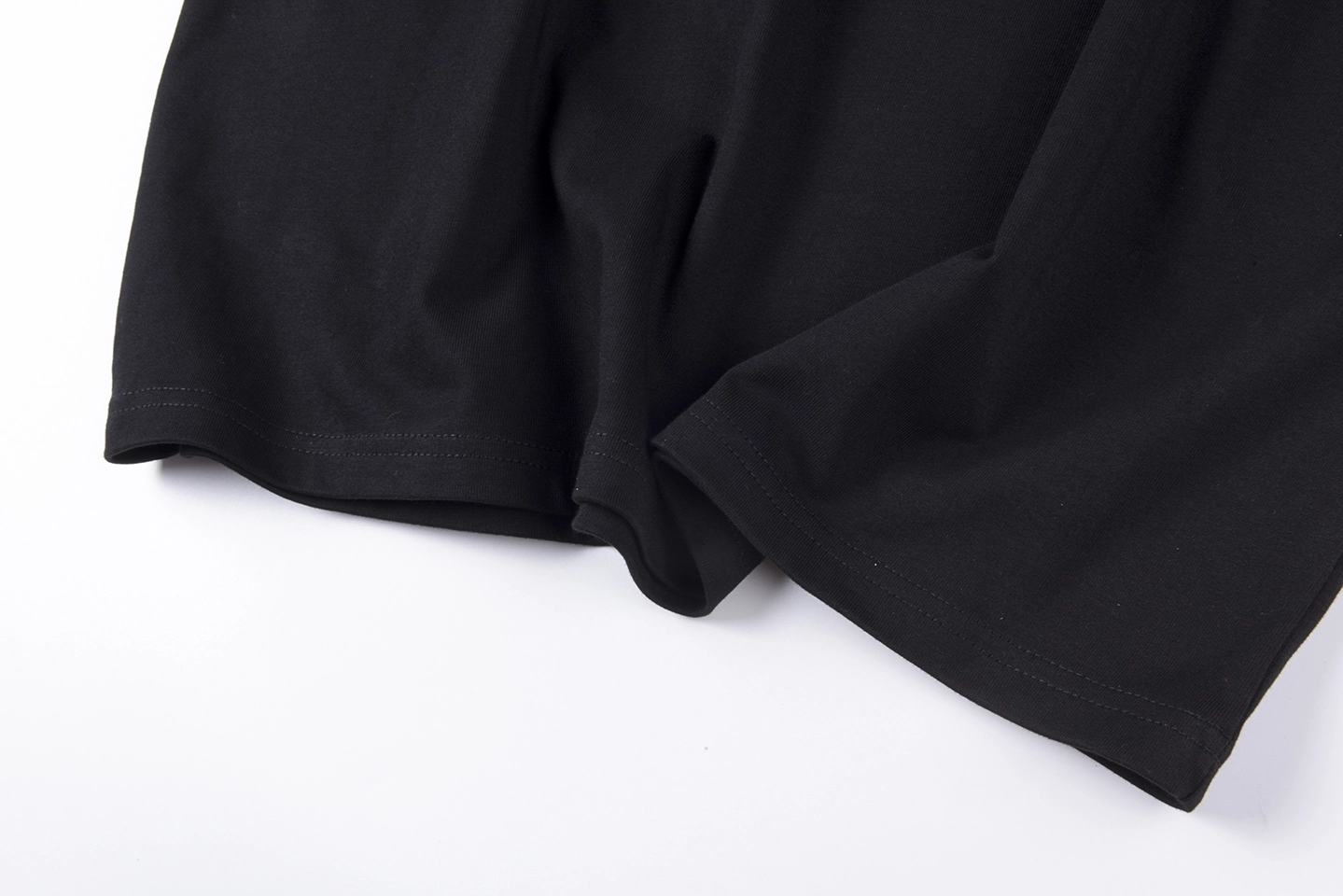 Sp5der Black Yellow & Red Bolt Logo T-Shirt4