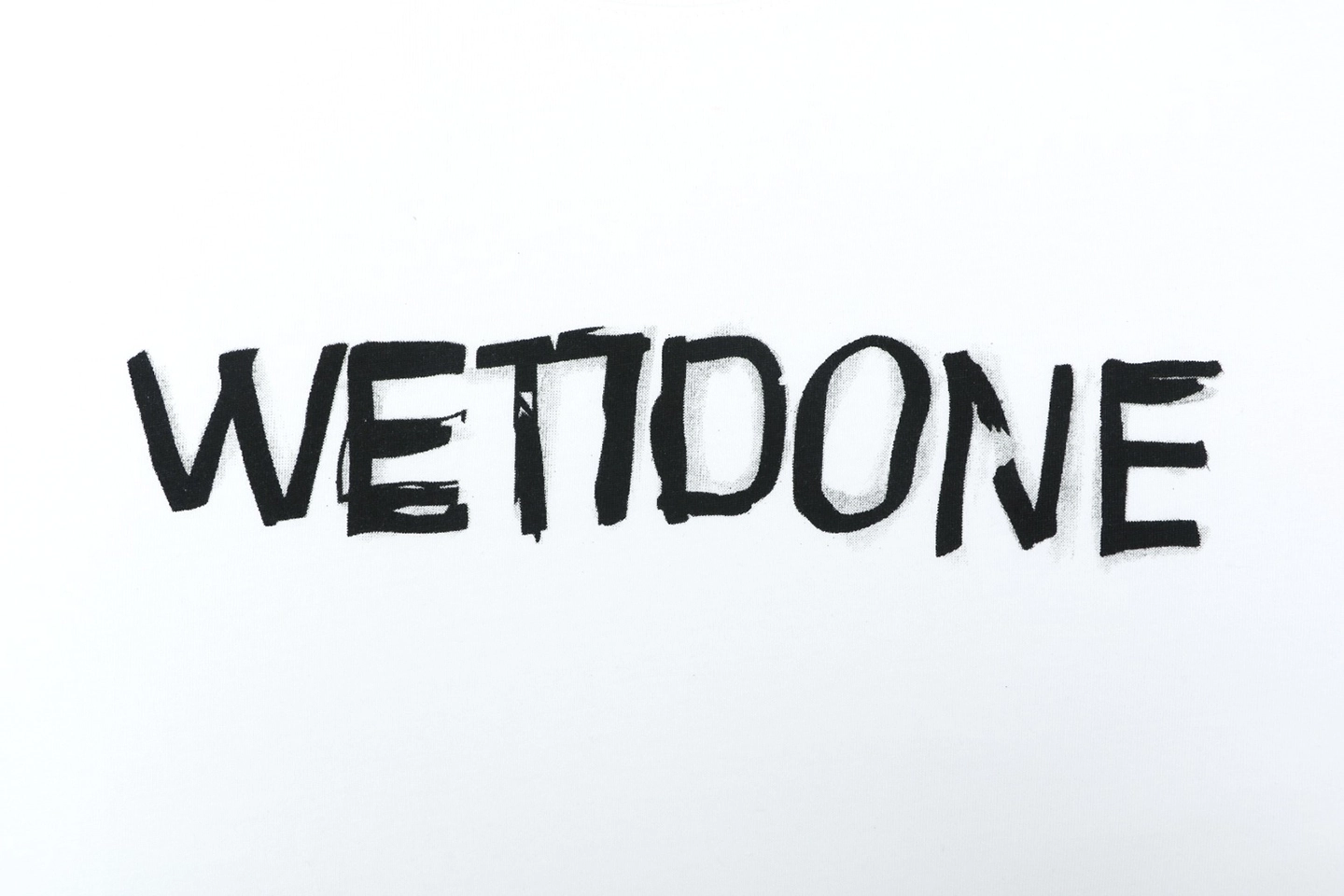 We11done Graffiti Brush Logo Print T-Shirt White Front Brand Print