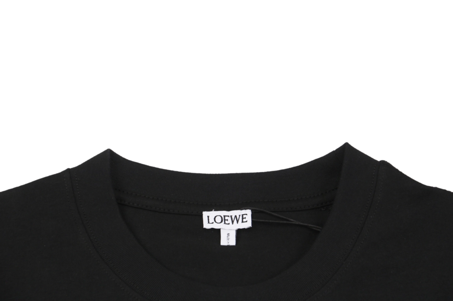 Loewe Tonal Anagram Pocket Embroidered T-Shirt Black Collar
